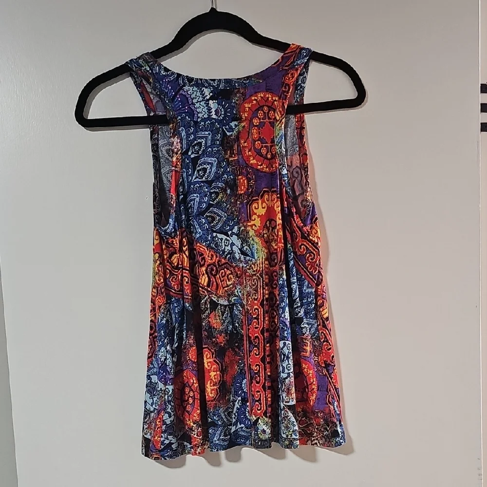 Colorful Paisley Tank Top - Picture 3 of 3